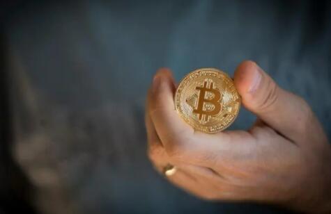 比特儿oy交易平台appapp下载_比特币交易平台旧版最新版下载-第2张图片-芝麻开门下载