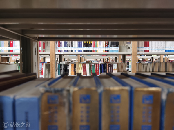 图书 图书馆 (1)